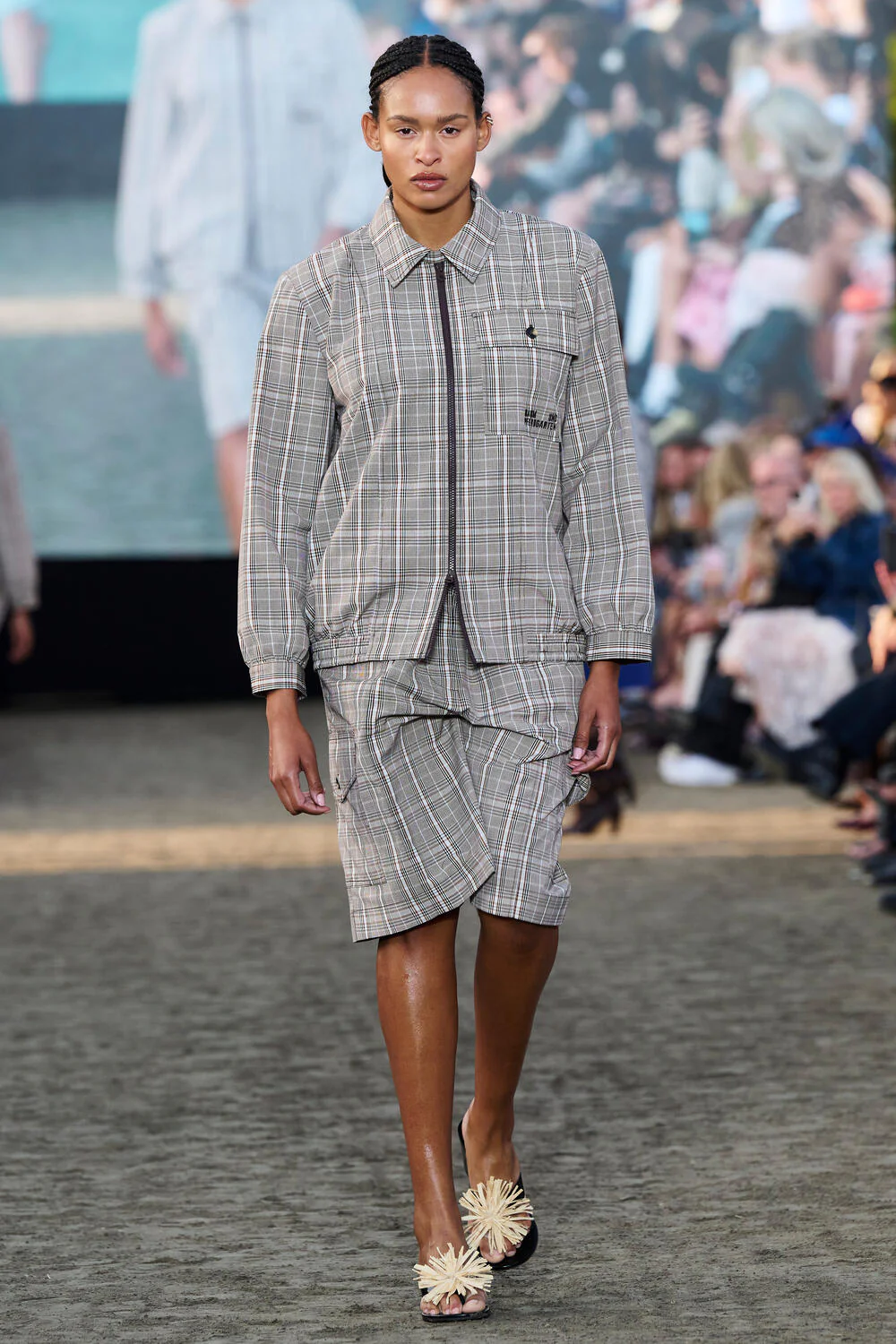 Neeto shorts - Brown Mini Check - Image 11