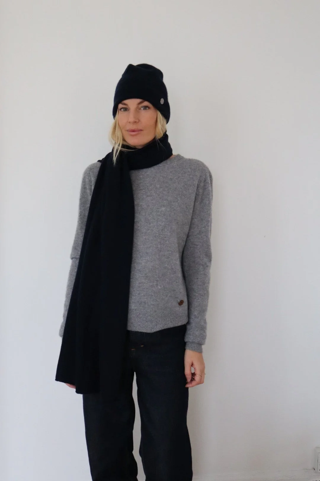 Solid Cashmere hue - sort - Image 3