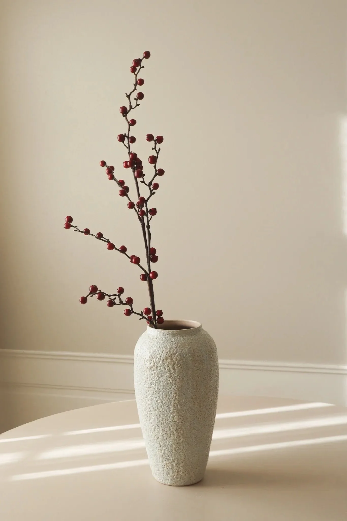 Winterberry gren - mørkerød