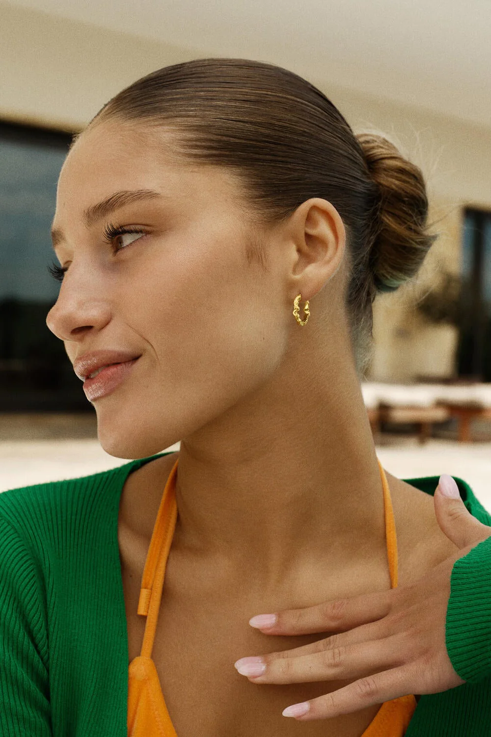 Small Shiny Sparkly hoops - forgyldt - Image 2
