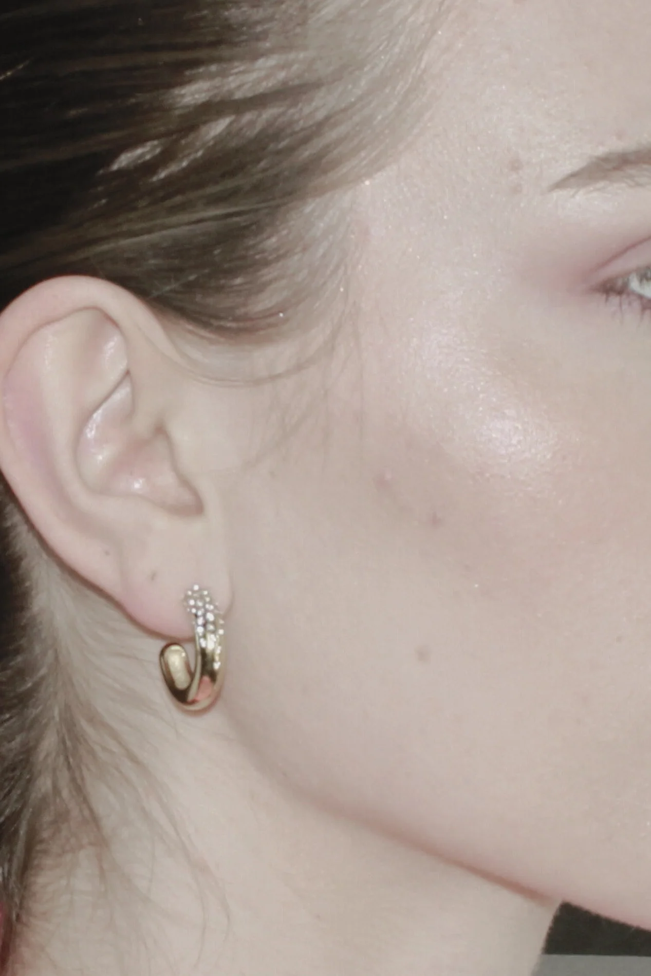 Joy Clear Top CZ hoops - forgyldt - Image 2