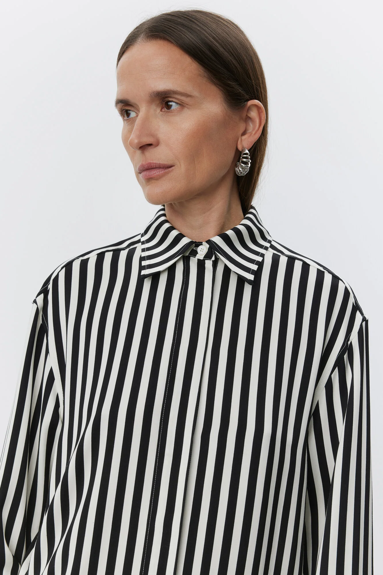 Lea skjorte - Fluid Stripes - Image 5