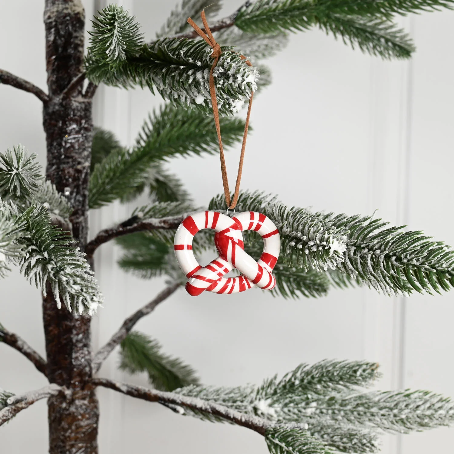 Kringle juleophæng - rød - Image 2