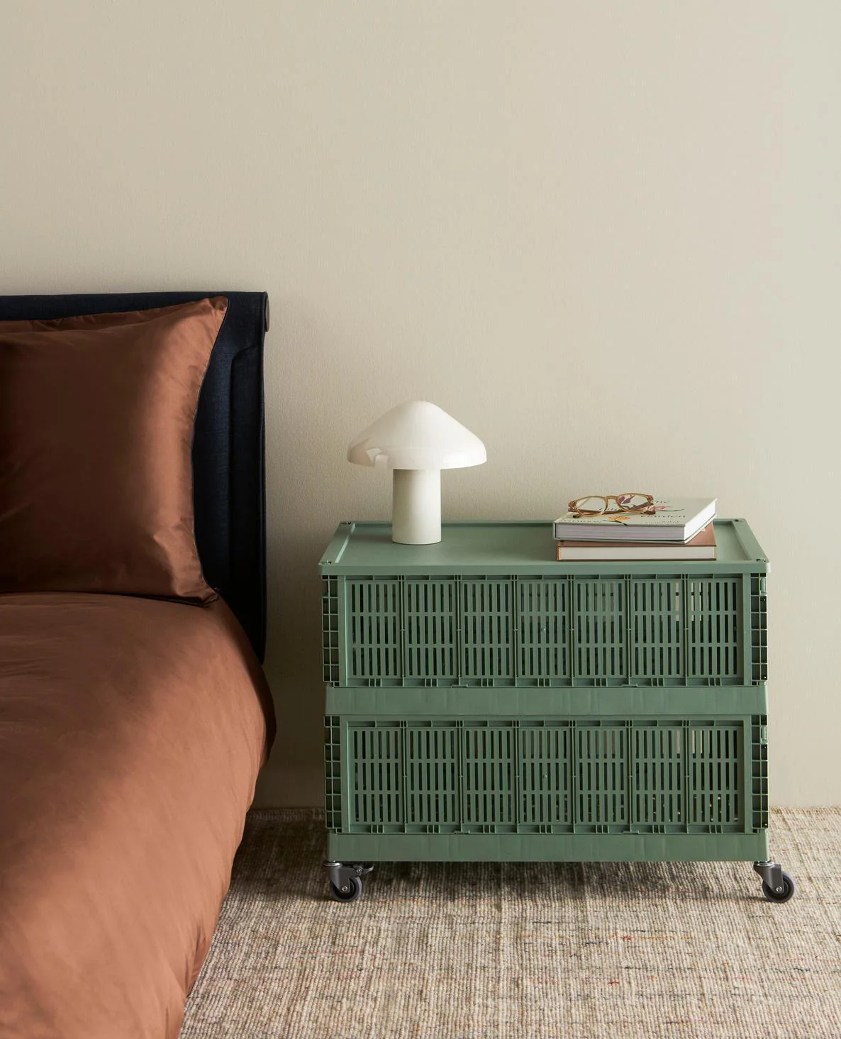 Colour Crate Plastic låg - Sage green - Image 6