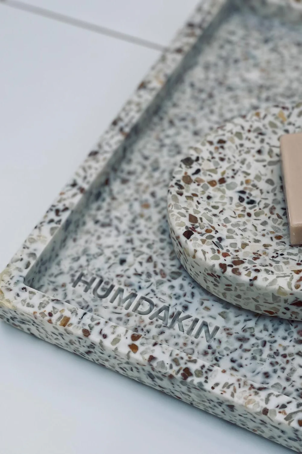 Terrazzo firkantet bakke - natural - Image 3