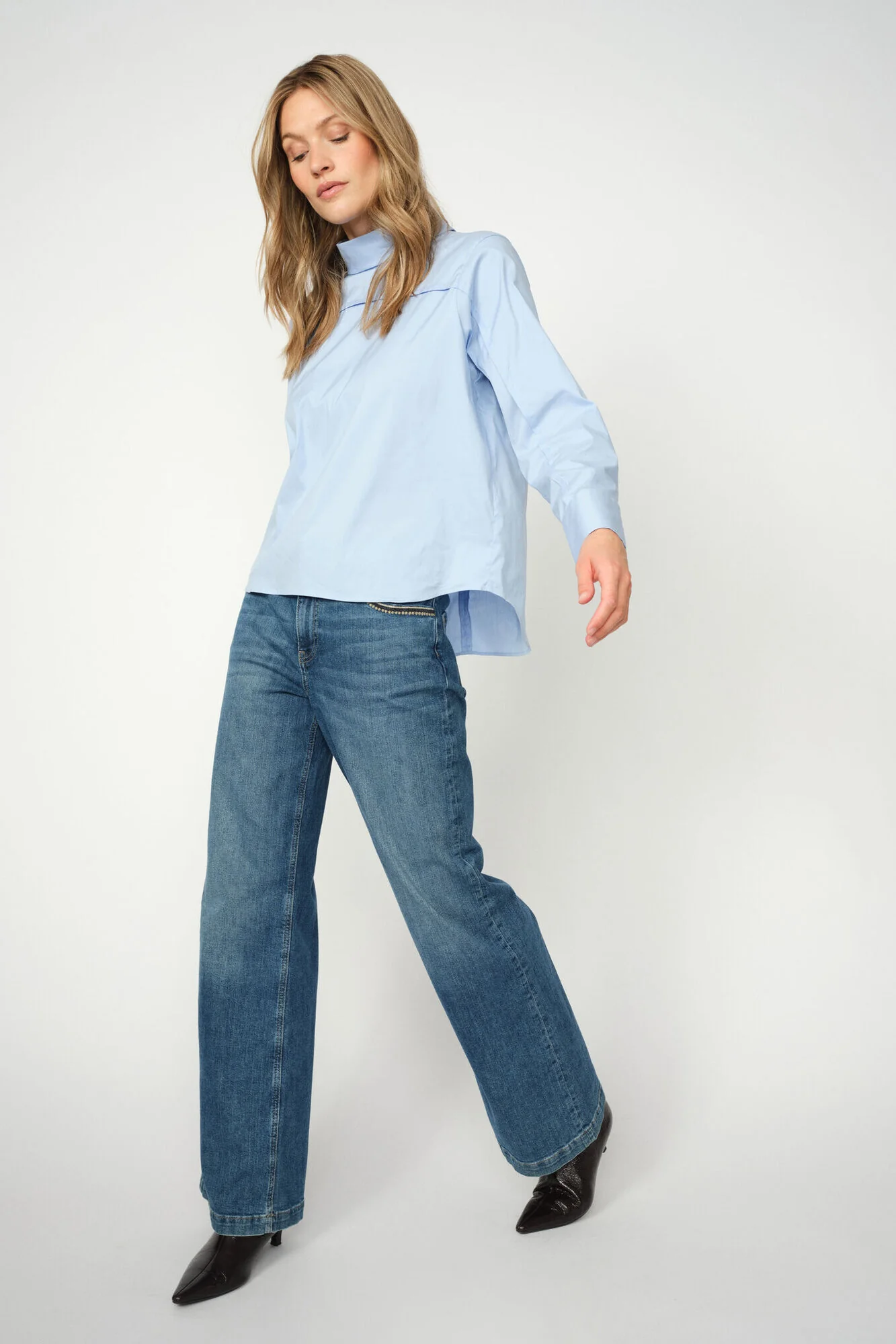 Dara Deco wide leg jeans - Mid Blue - Image 3