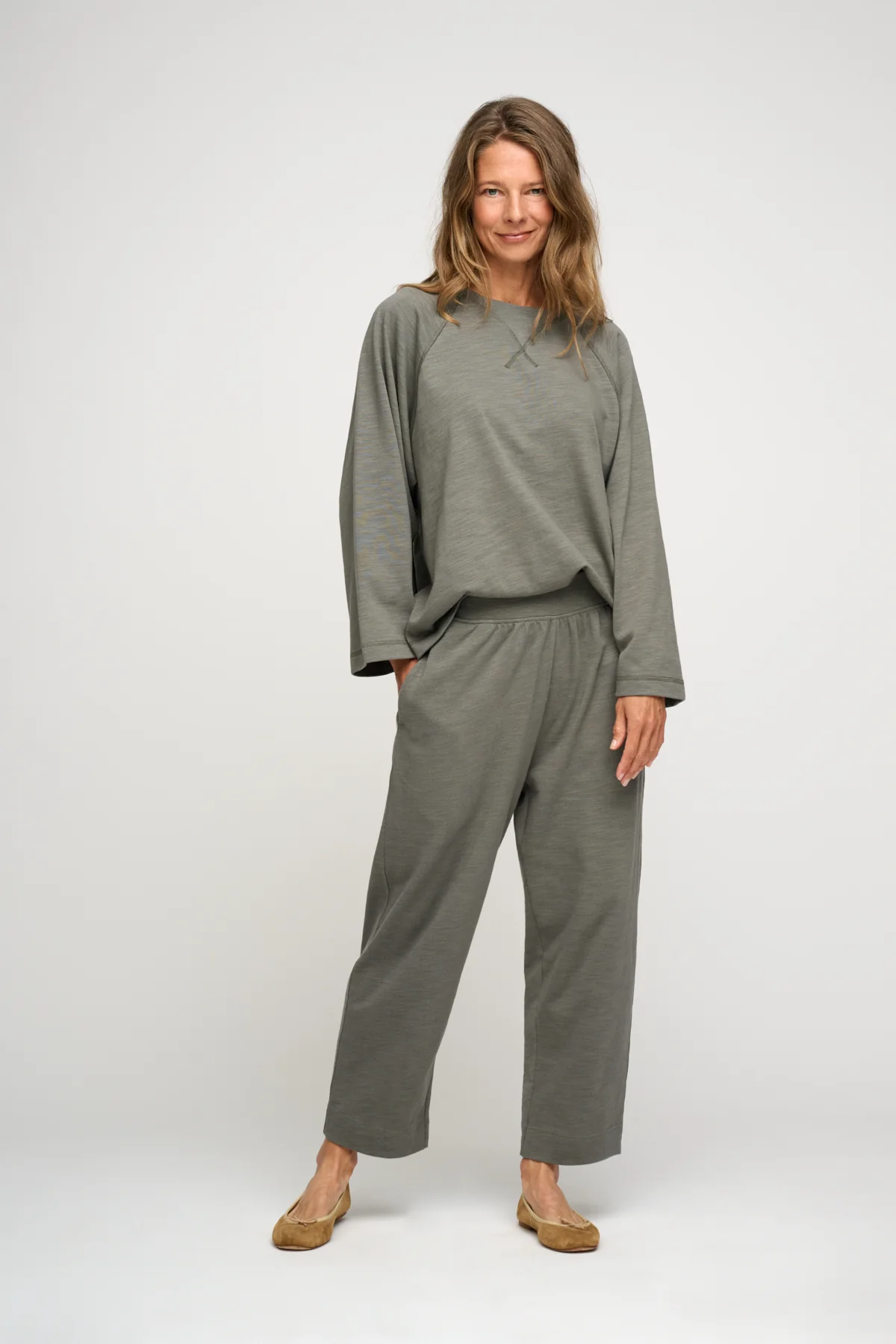 Earth sweatshirt - Khaki Gray - Image 8