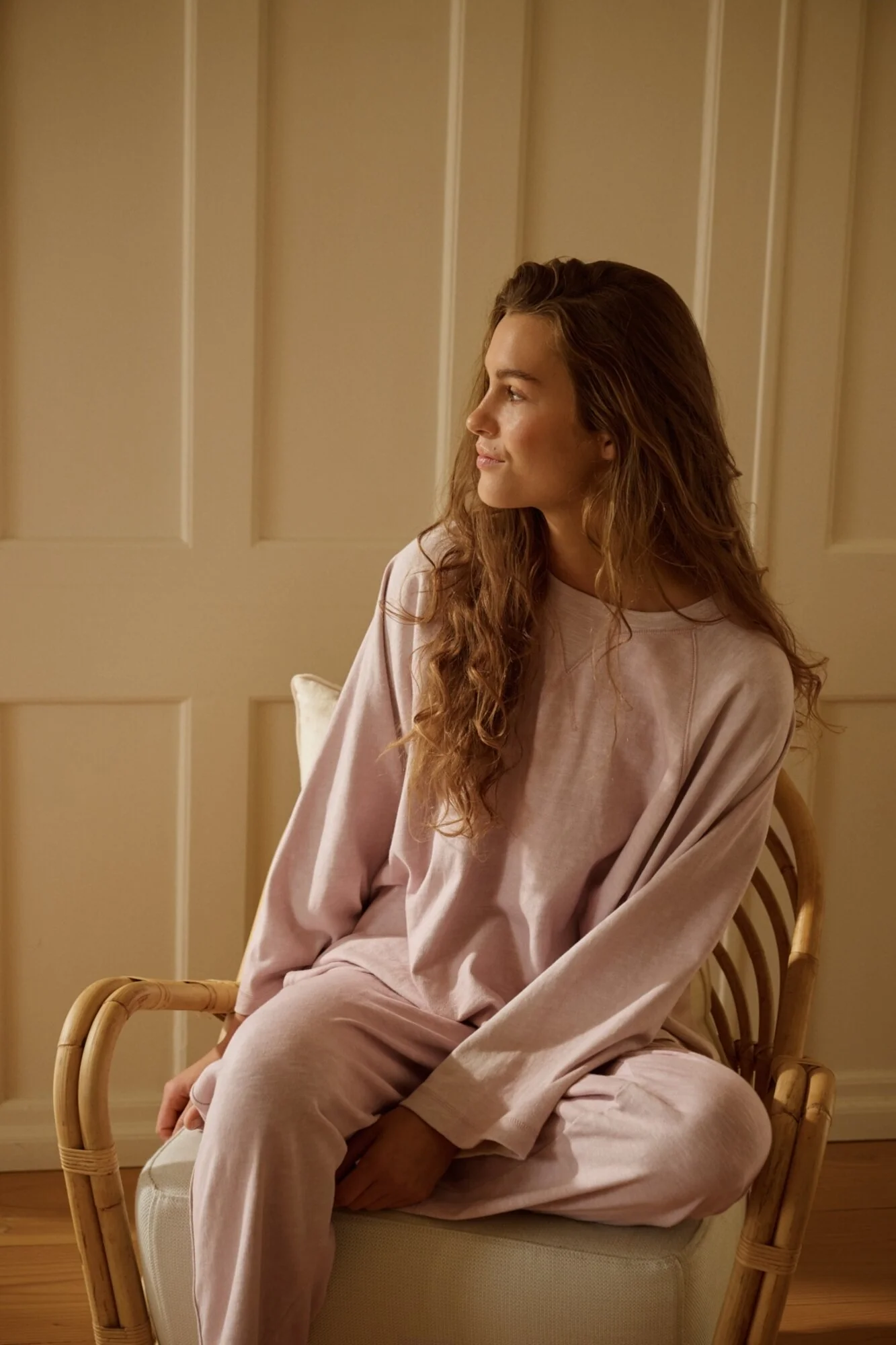 Earth sweatshirt - Rose Dust - Image 3