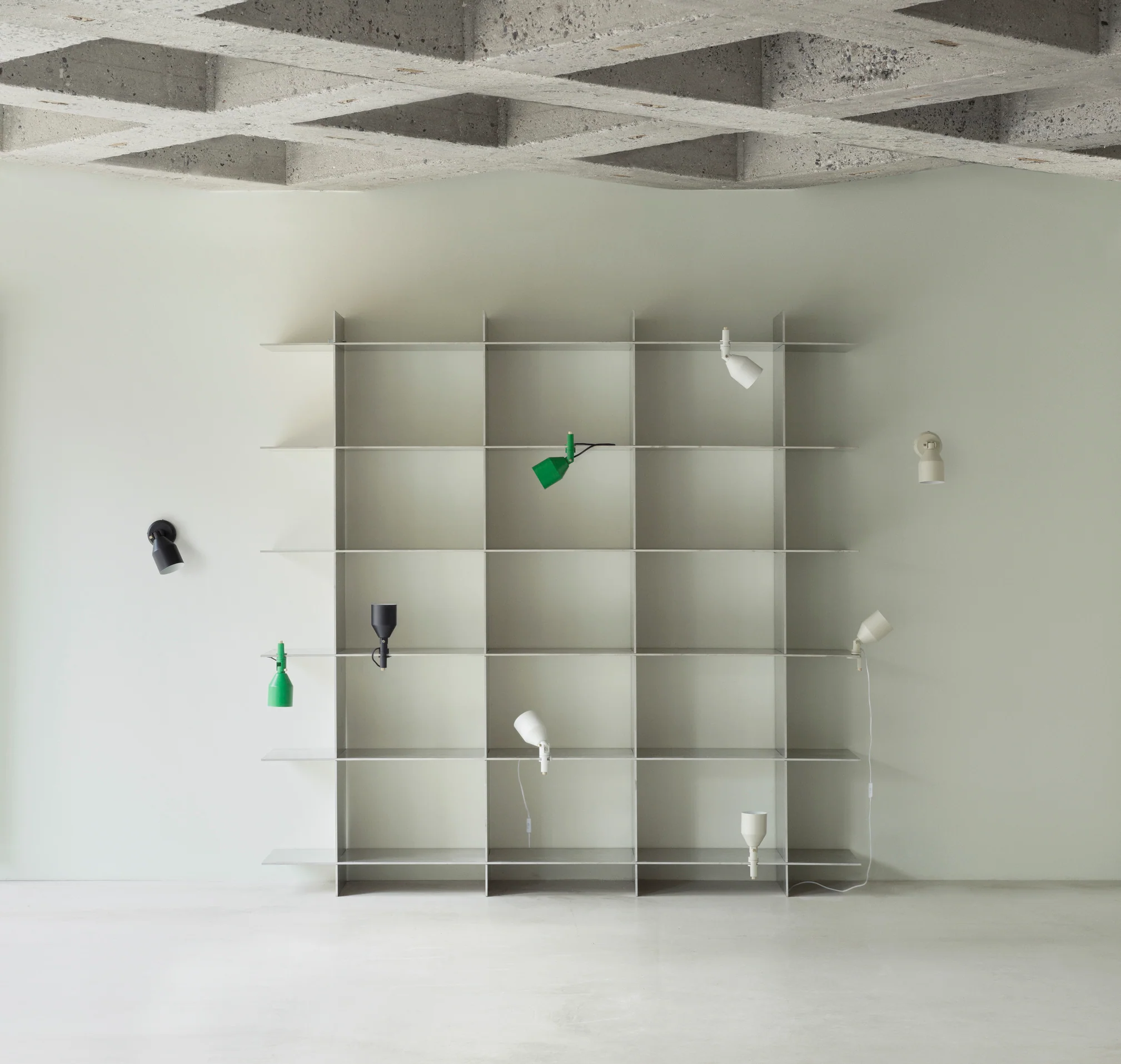Klip lampe - Warm Grey - Image 5