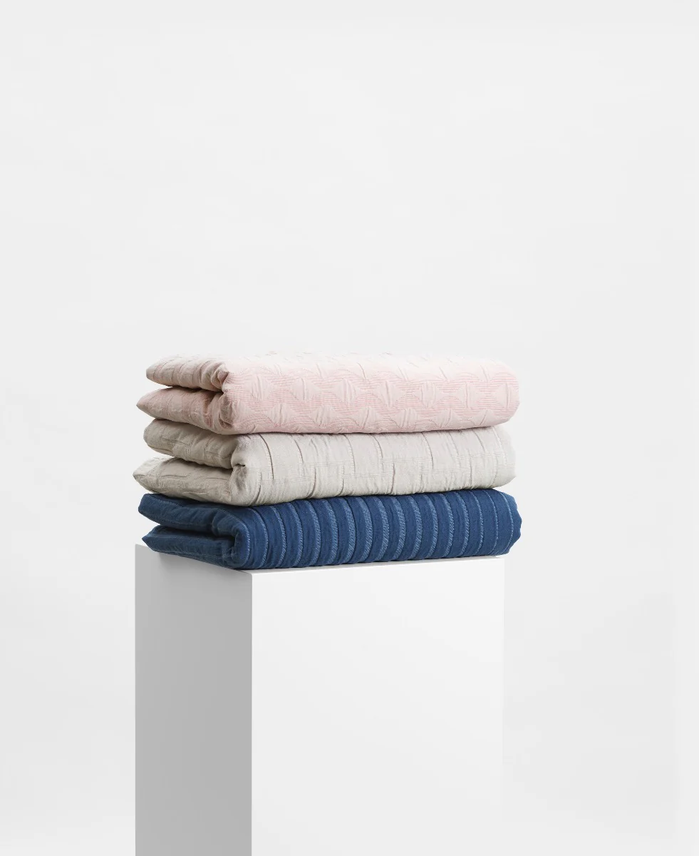 Slumber sengetæppe, Weave Warm Grey - 250x250 cm. - Image 4