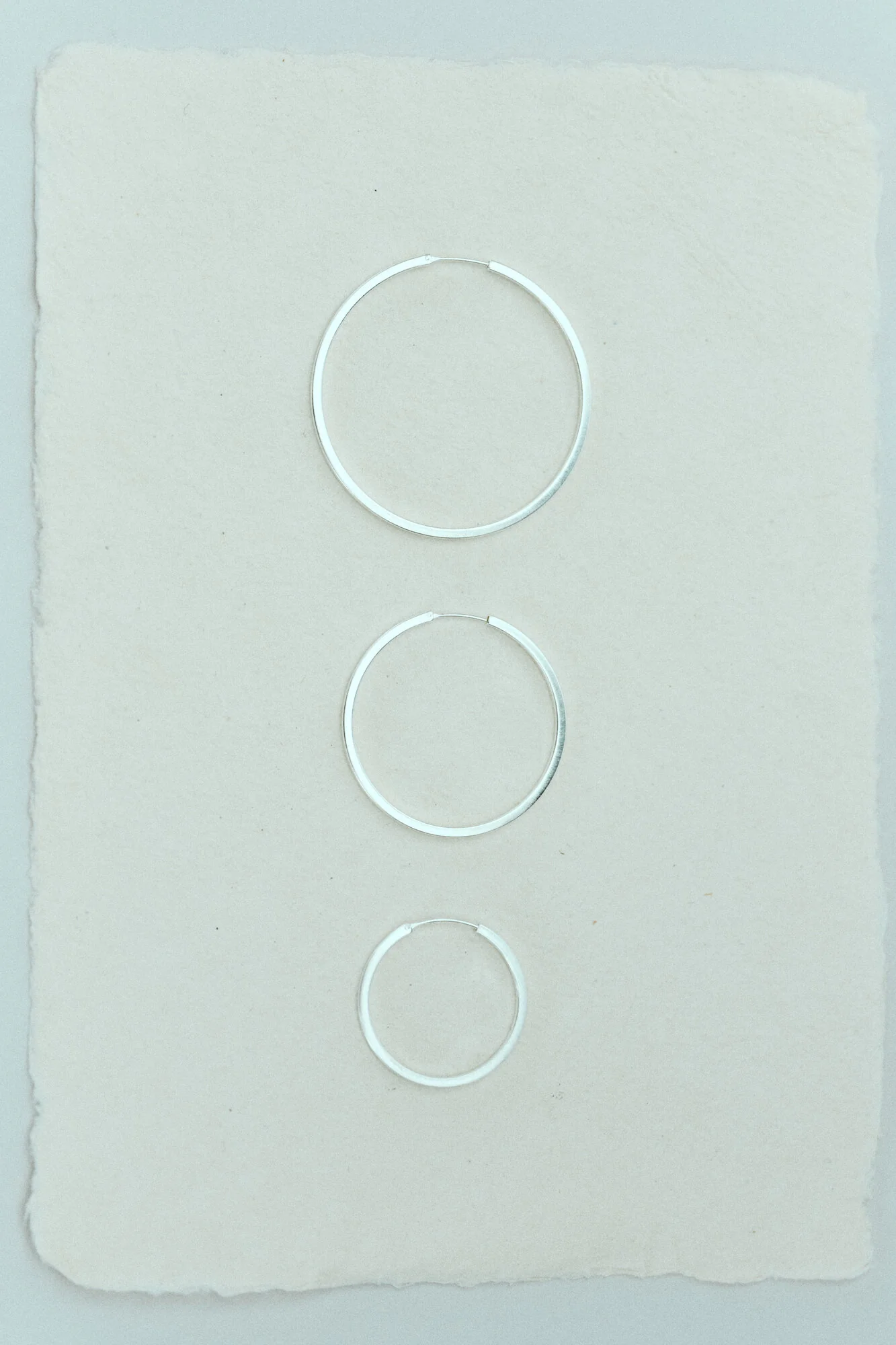 Circle Line hoops, sølvbelagt - Ø5 cm - Image 5
