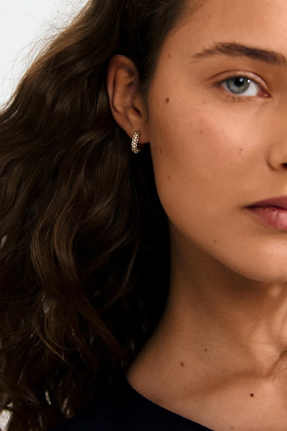 Tatum hoops, small - forgyldt - Image 2
