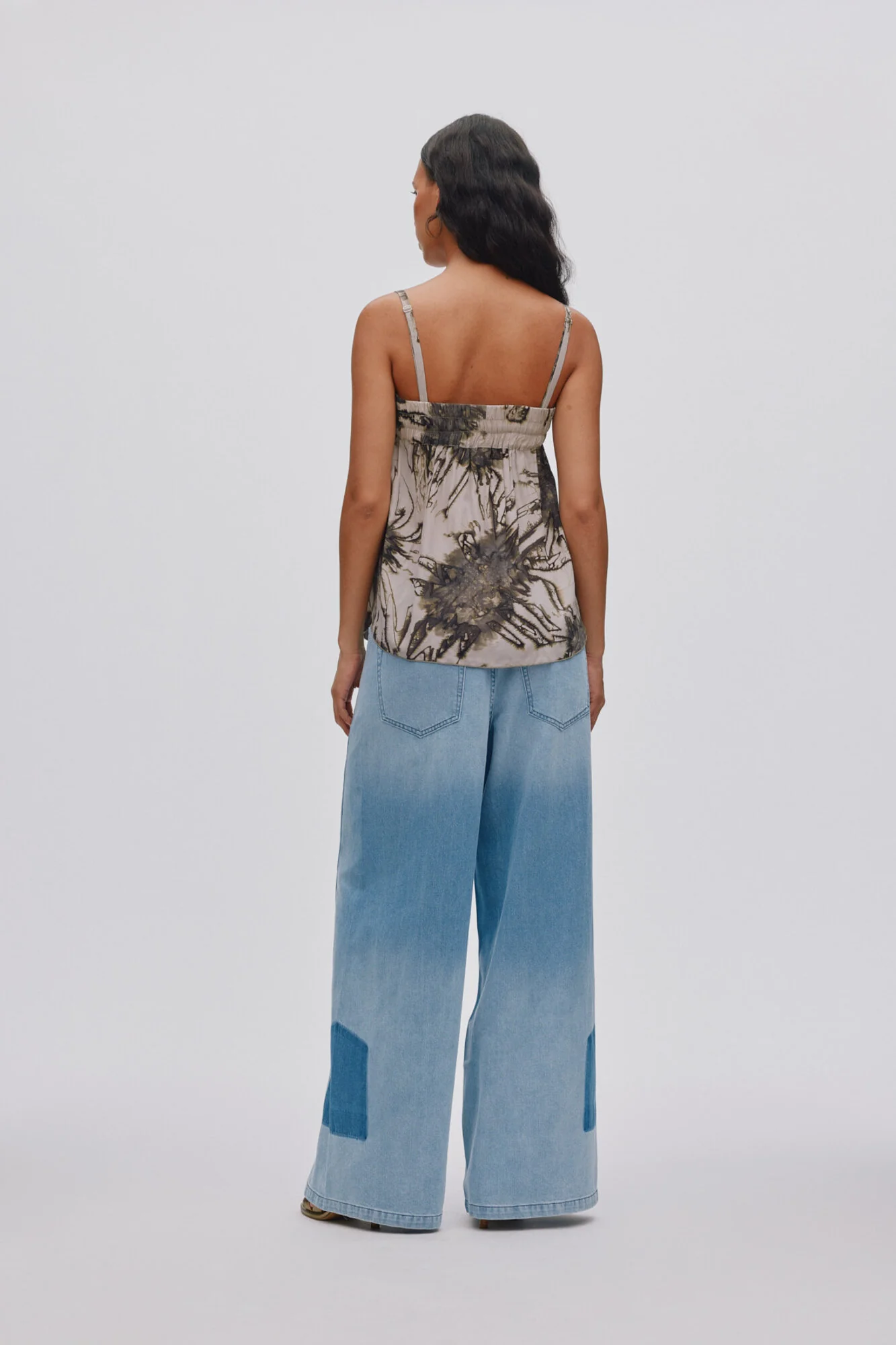 Lane Wide Leg jeans - Light Washed Denim - Image 3
