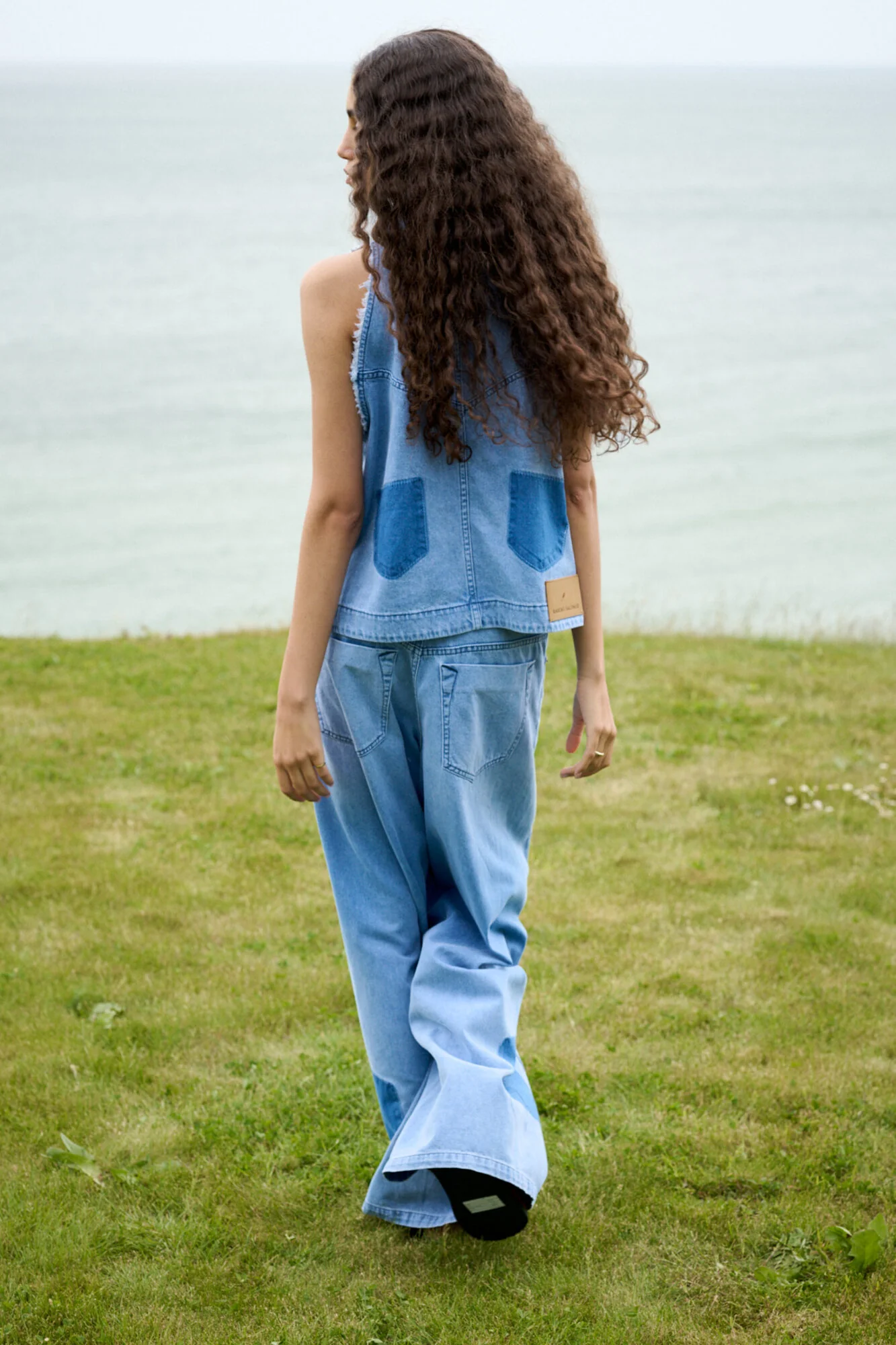 Lane Wide Leg jeans - Light Washed Denim - Image 7