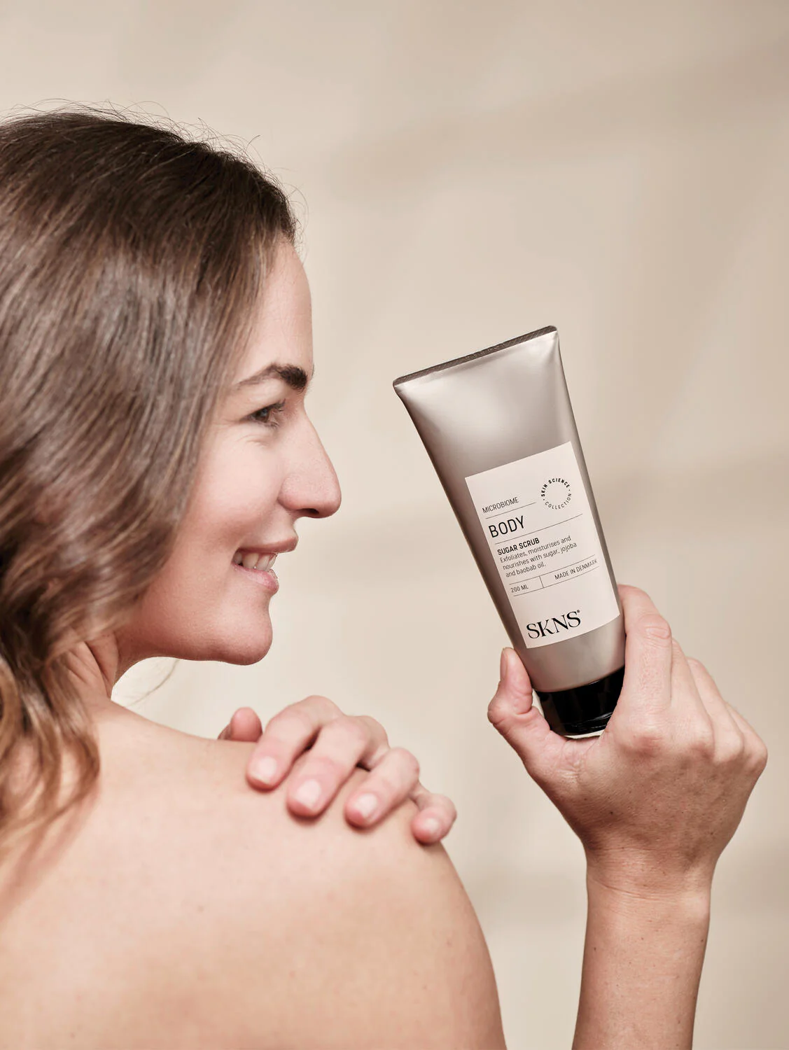 Body Sugar Scrub - 200 ml - Image 3